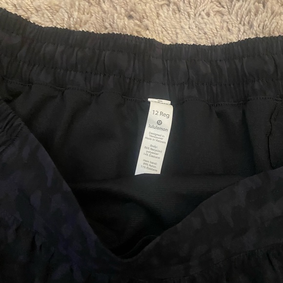 Lululemon shorts (worn once) - Picture 3 of 3